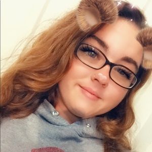 Meet your Posher, Kaila